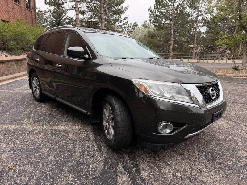 2015 Nissan Pathfinder SV