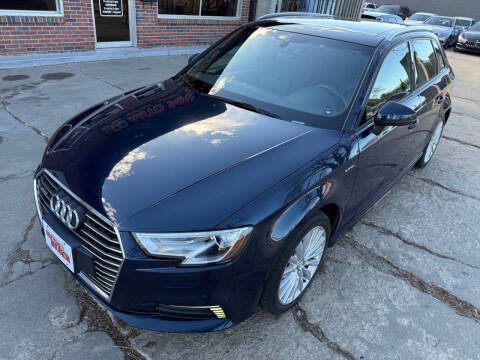 2018 Audi A3 Sportback e-tron 1.4T Premium