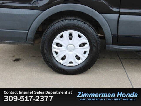 2017 Ford Transit 150 XLT