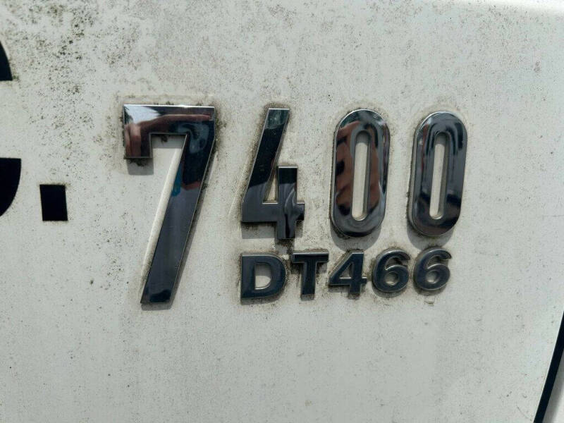 2007 International WorkStar 7400