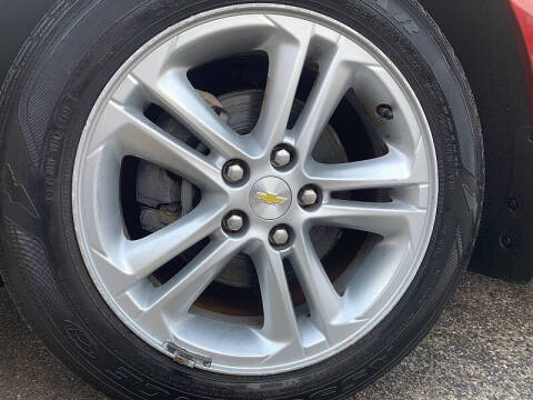 2017 Chevrolet Cruze LT Auto