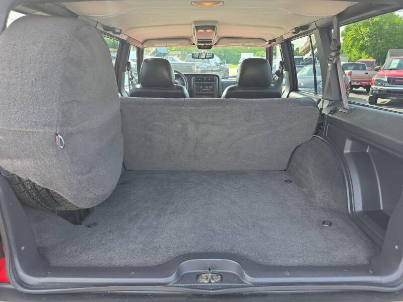 2000 Jeep Cherokee Classic
