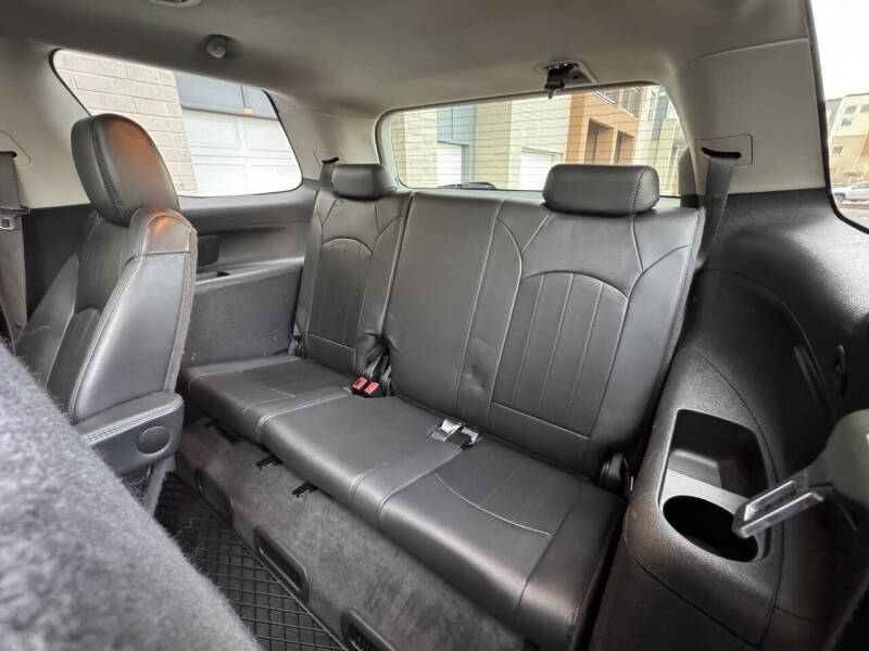 2012 GMC Acadia Denali