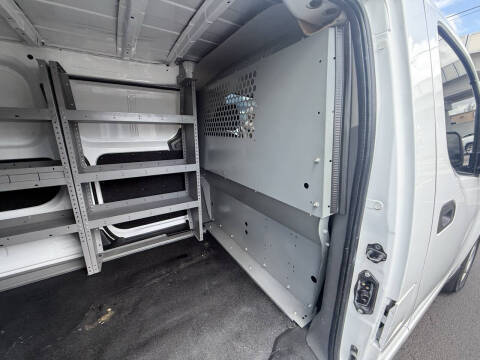 2015 Nissan NV200 S
