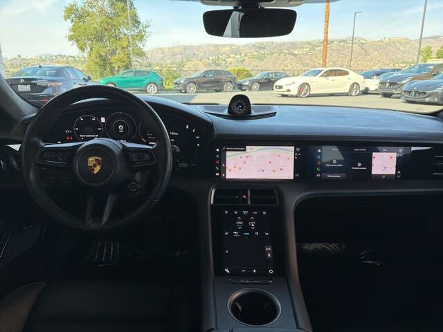 2021 Porsche Taycan Turbo S