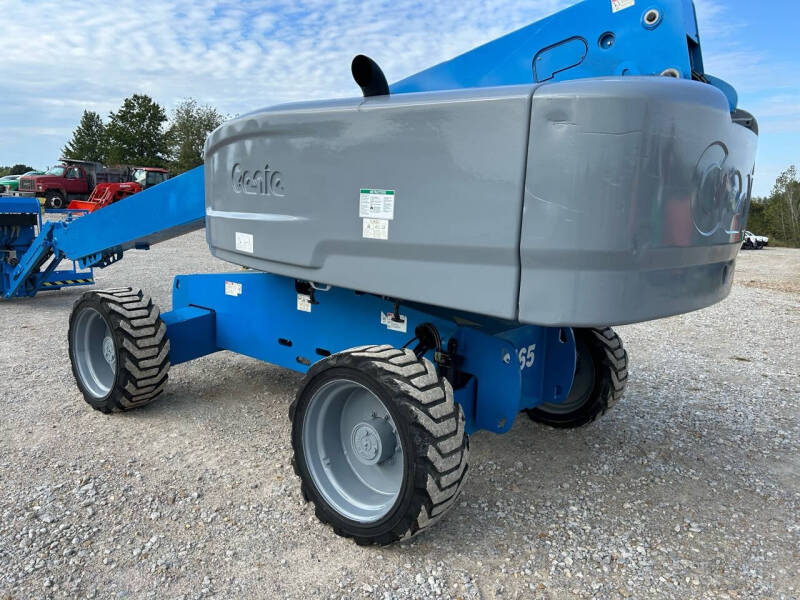 2015 Genie S-65 Boom / Manlift