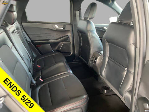 2025 Ford Escape ST-Line Select