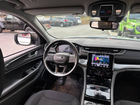 2021 Jeep Grand Cherokee L Laredo