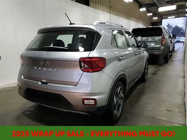 2024 Hyundai Venue SEL