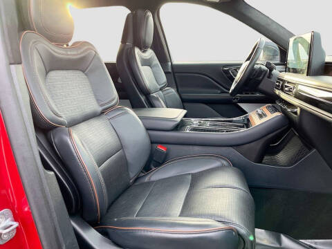 2025 Lincoln Aviator Black Label
