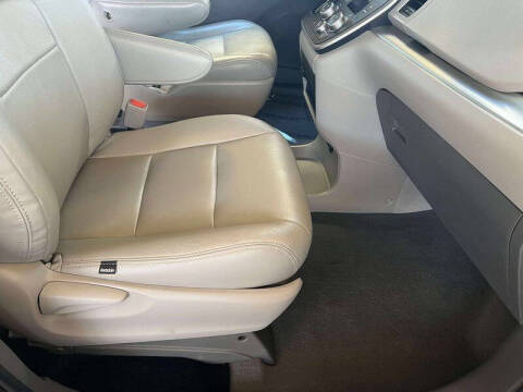 2020 Toyota Sienna L 7-Passenger