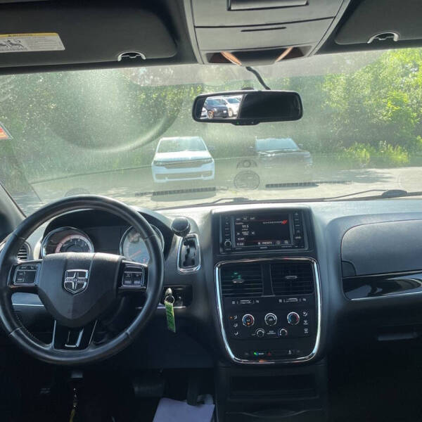 2017 Dodge Grand Caravan SE Plus