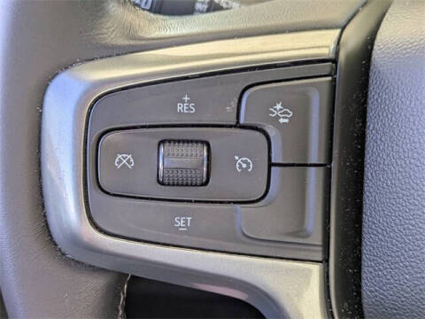 2023 Chevrolet Suburban LS