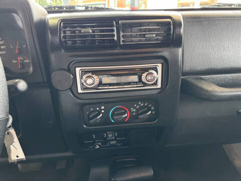 2004 Jeep Wrangler X