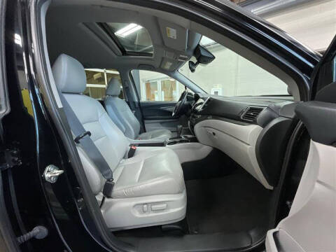 2017 Honda Pilot EX-L w/Honda Sensing
