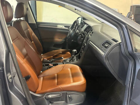 2017 Volkswagen Golf Alltrack