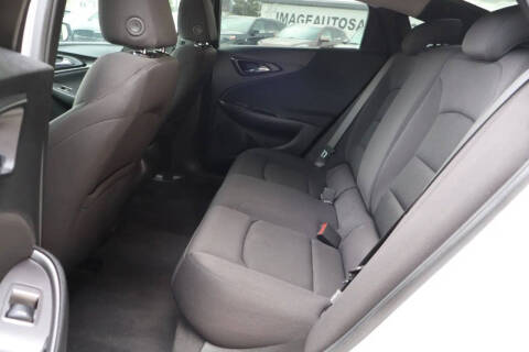 2022 Chevrolet Malibu LS