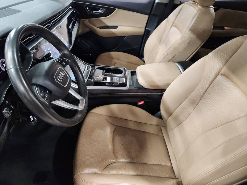 2021 Audi Q7 quattro Premium Plus 55 TFSI