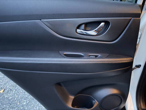 2014 Nissan Rogue SV