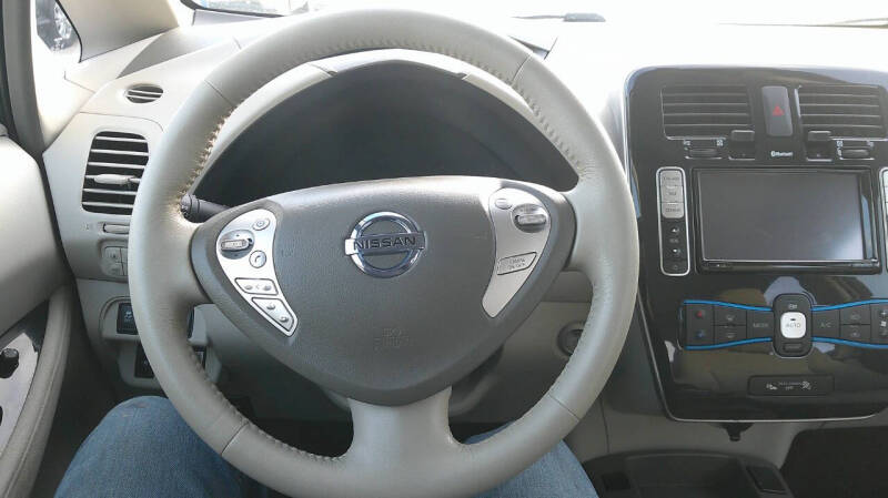 2012 Nissan LEAF SL