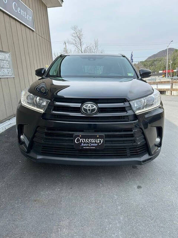 2018 Toyota Highlander SE