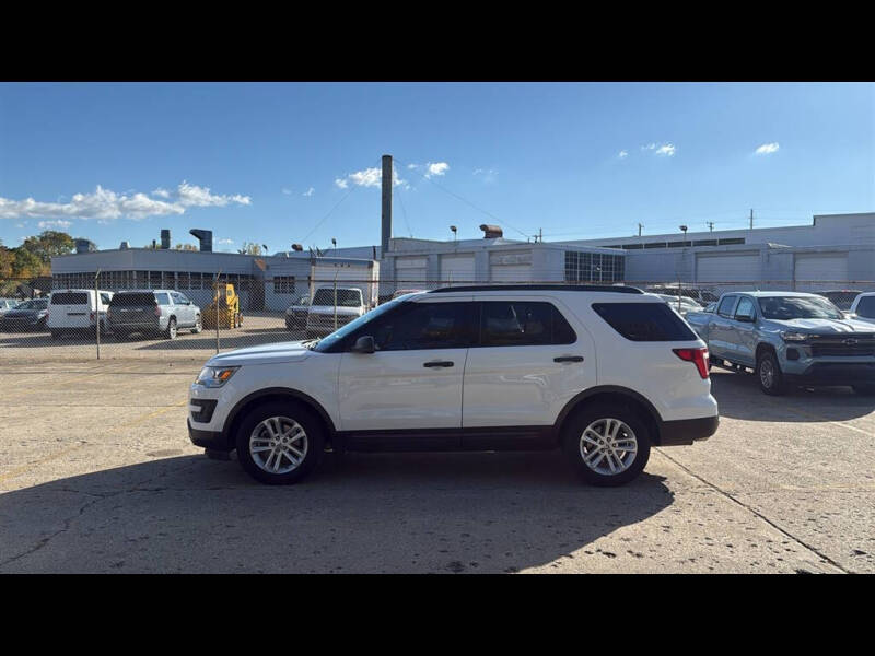 2016 Ford Explorer
