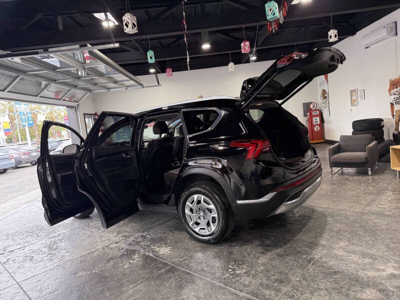 2022 Hyundai Santa Fe Hybrid Blue