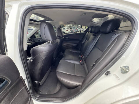 2018 Acura ILX w/Premium