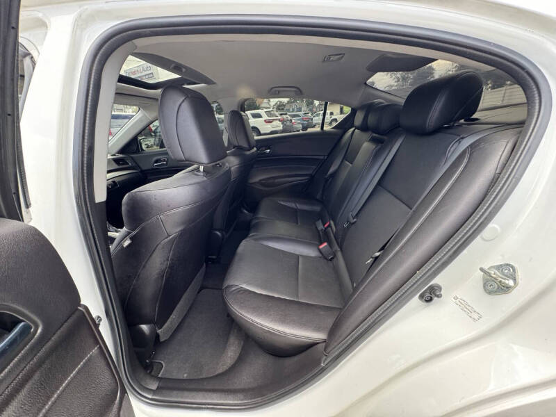 2018 Acura ILX w/Premium