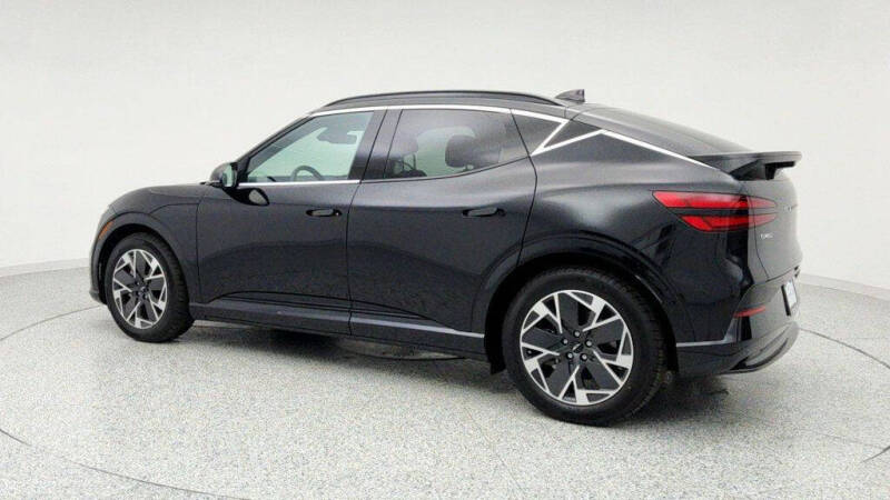 2026 Genesis GV60 Standard