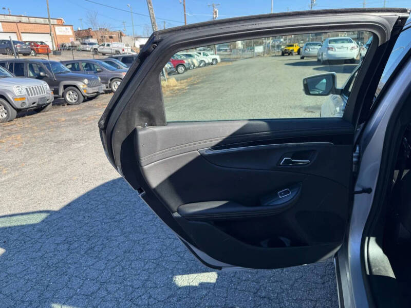 2019 Chevrolet Impala LT