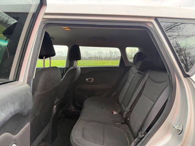 2017 Kia Soul +