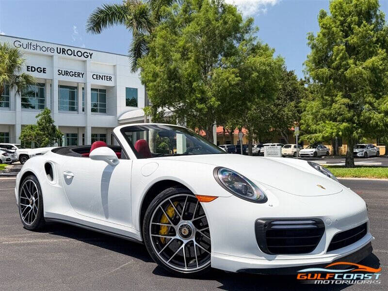 2018 Porsche 911 Turbo S