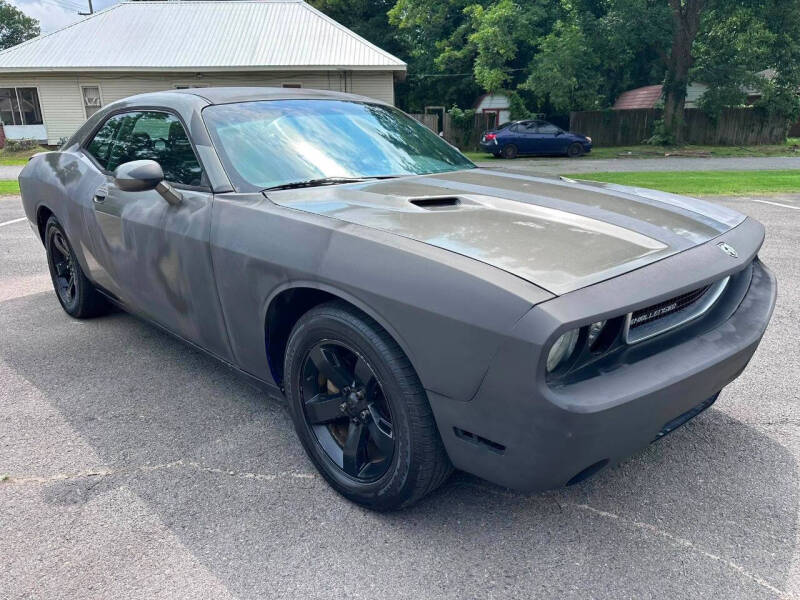 2009 Dodge Challenger SE