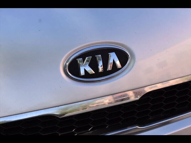 2010 Kia Soul +