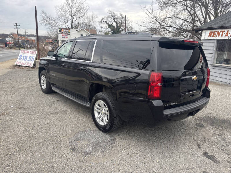 2017 Chevrolet Suburban LT