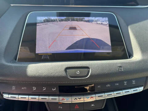 2019 Cadillac XT4 Premium Luxury