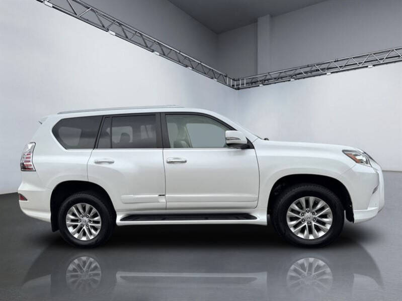 2017 Lexus GX 460
