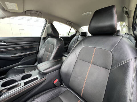 2021 Nissan Altima 2.5 SR