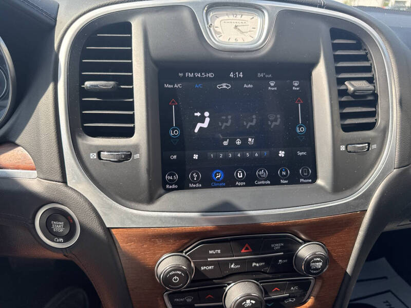 2018 Chrysler 300 C
