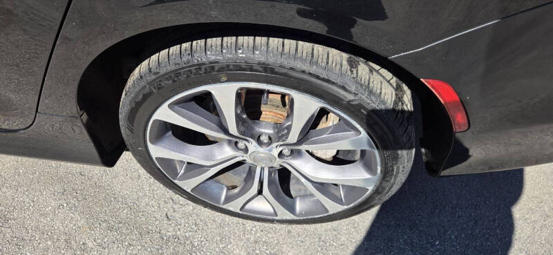 2015 Chrysler 200 C