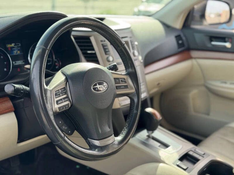 2013 Subaru Outback 2.5i Limited