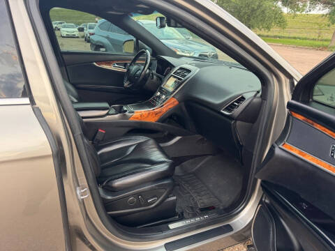 2017 Lincoln MKX Select