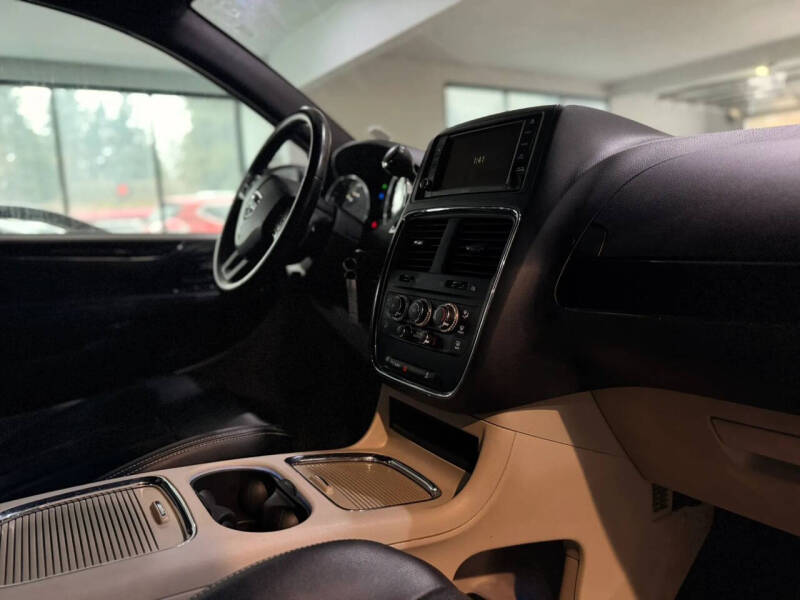 2017 Dodge Grand Caravan SXT