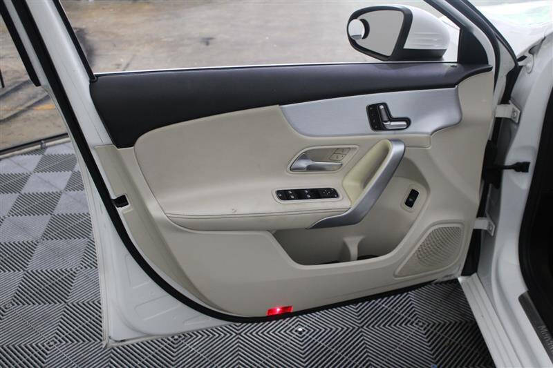 2019 Mercedes-Benz A-Class A 220