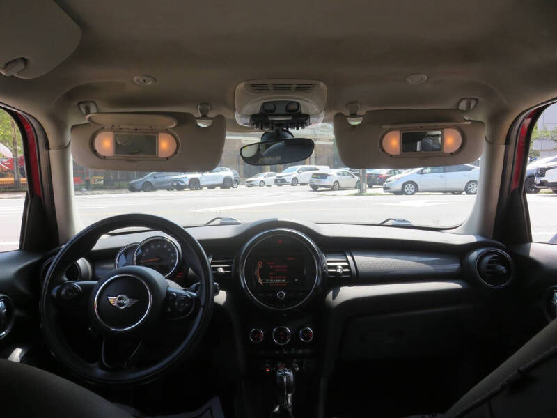 2015 MINI Hardtop 4 Door Cooper