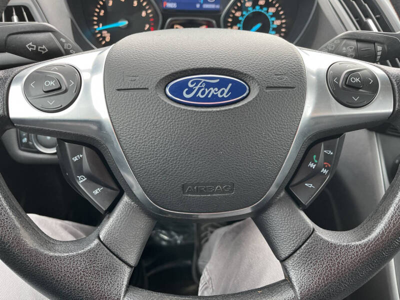 2014 Ford Escape S