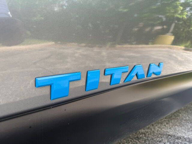 2017 Nissan Titan S