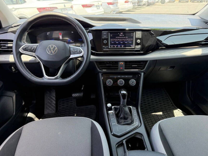 2024 Volkswagen Taos S