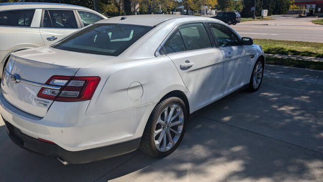 2014 Ford Taurus for sale at ORCHARD LAKE AUTO SALES INC in Farmington Hills, MI